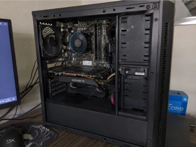 Montagem de Computadores e PCs Gamer