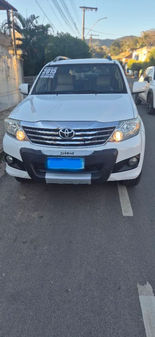 Toyota Hilux Hilux SW4 SR 4x2 2.7/ 2.7 Flex 16V Aut. 2015