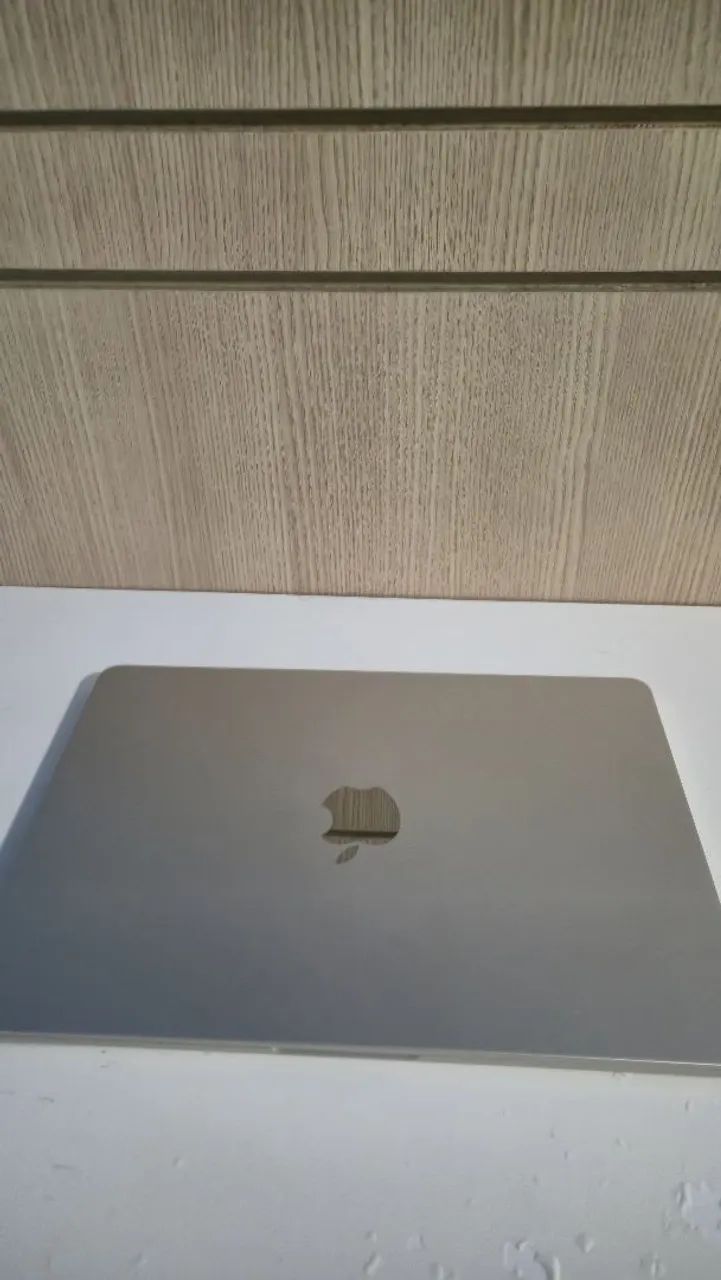 Macbook Air M4 256/16 gb 13"