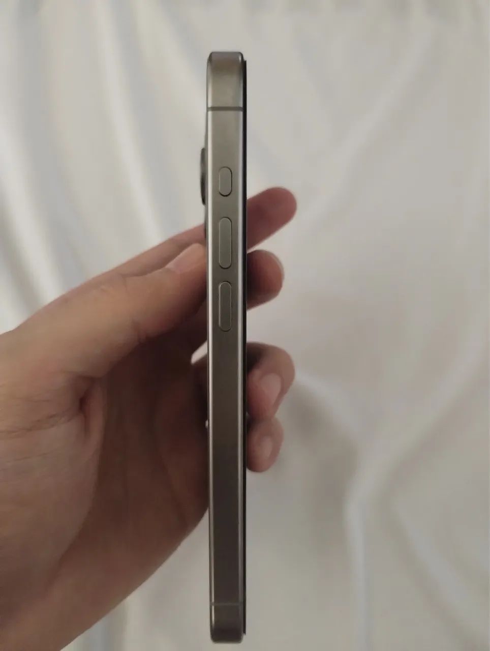 IPHONE 15 PRO 81% - Foto 5
