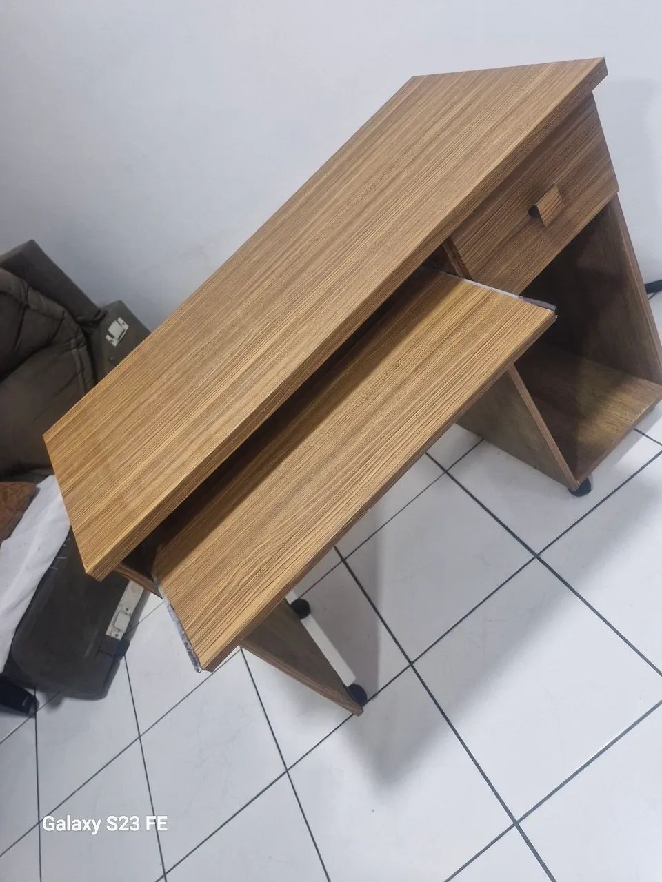 ADQUIRA  BIRÔ PARA TECLADO E PC - Foto 4