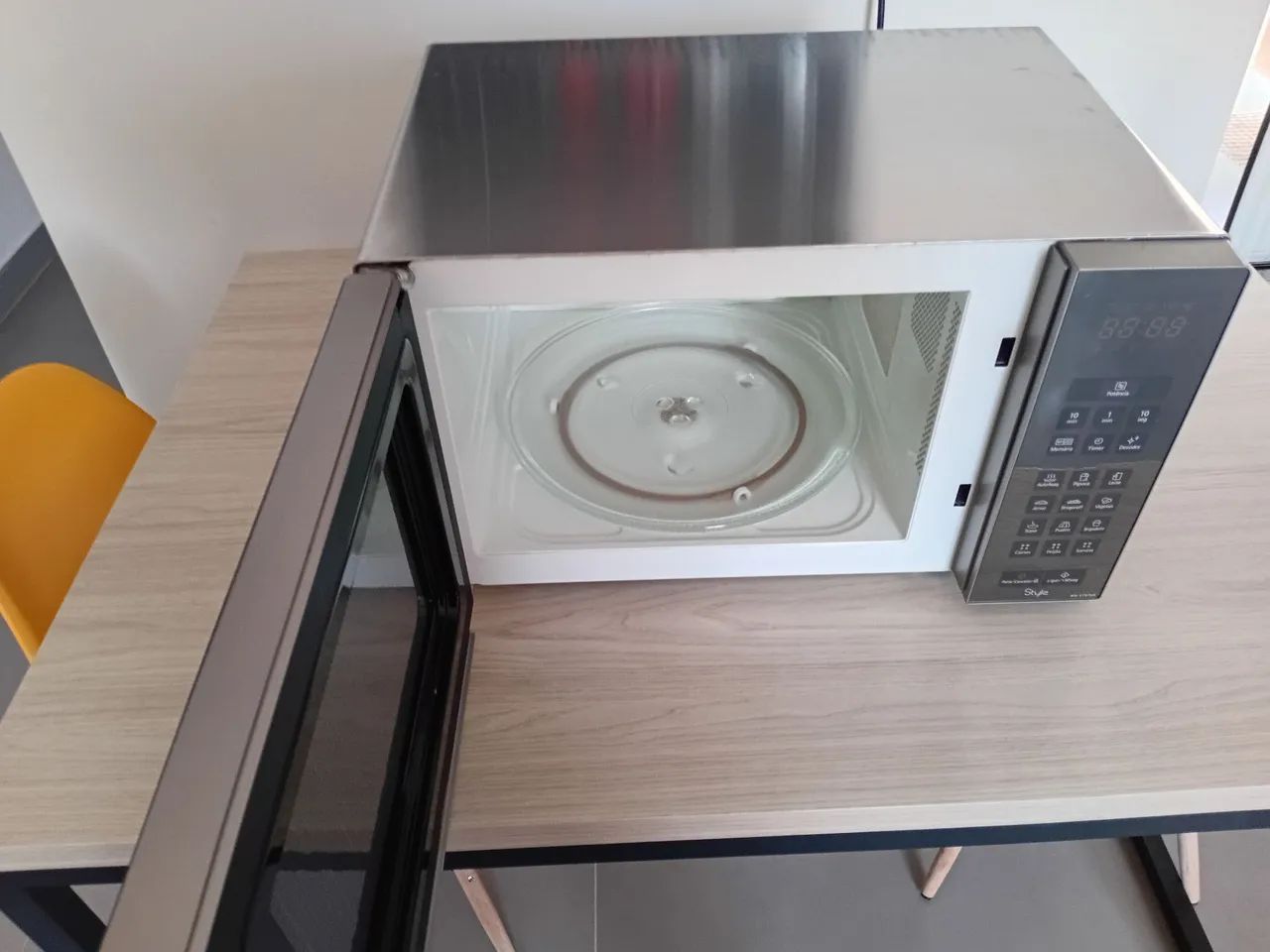 Microondas Panasonic 32 litros - Foto 3