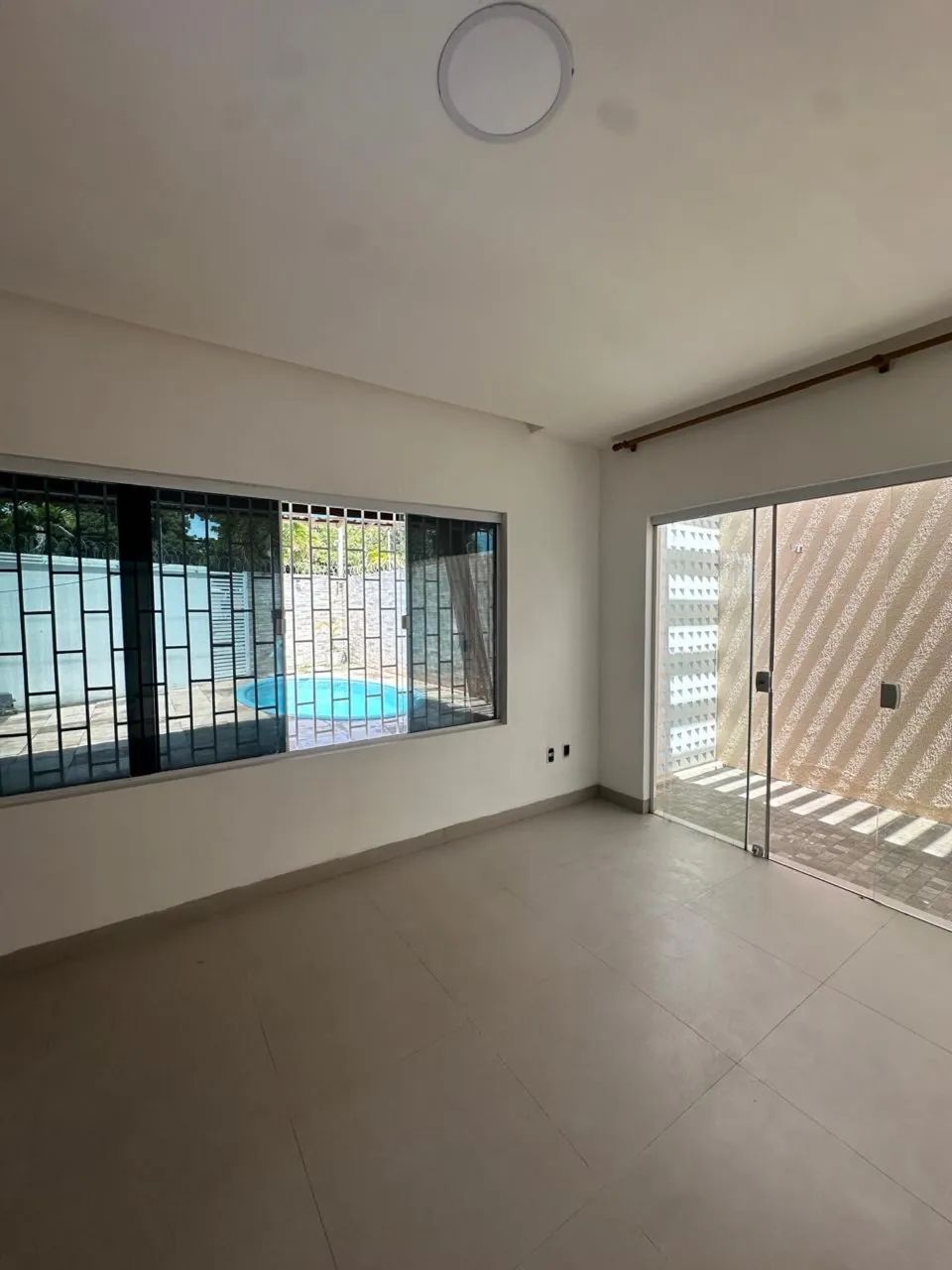 CASA NO CENTRO DA CIDADE,PRONTA PARA MORAR - Foto 3