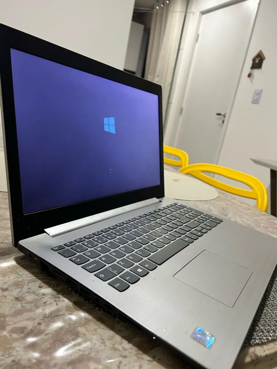 Notebook Lenovo  - Foto 3
