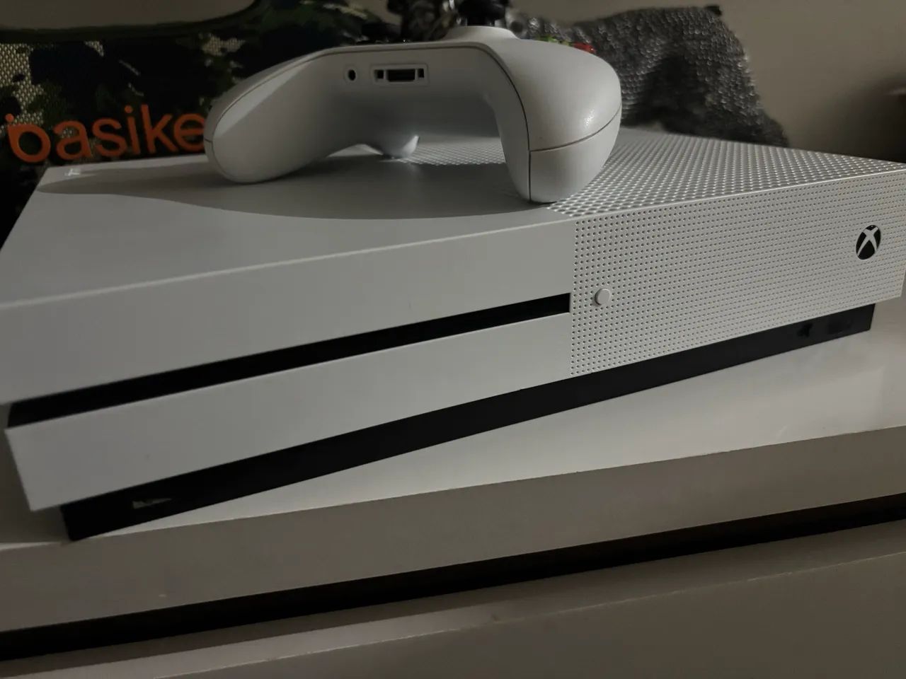 Xbox One S muito novo - Foto 2