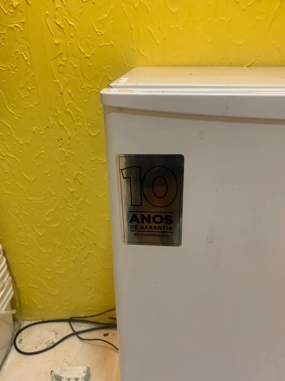 Vendo um Frigobar bem conservado - Foto 2