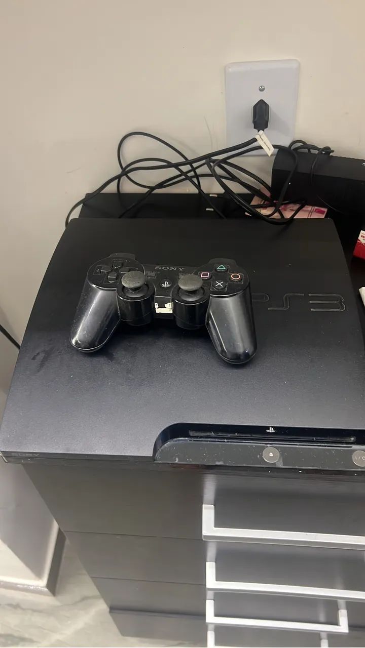 Vendo PlayStation 3 slim - Foto 3