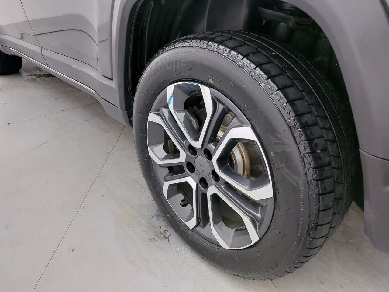 Jeep Commander Limited T270 1.3 TB Flex Aut., foto 12 de 18