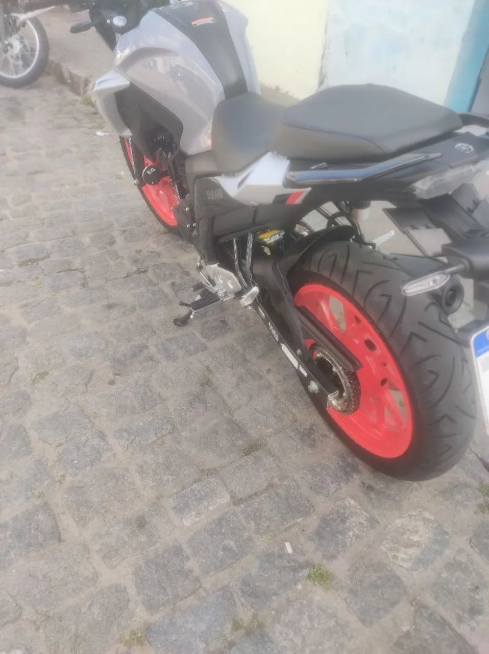 FZ 25  - Foto 2