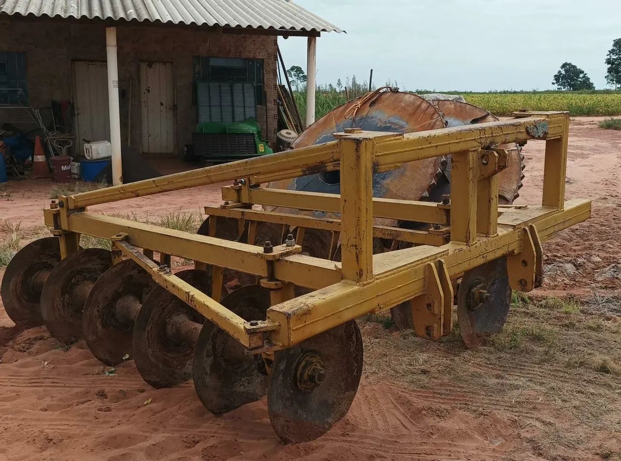 Terraceador de hidráulico marca tatu - Foto 2