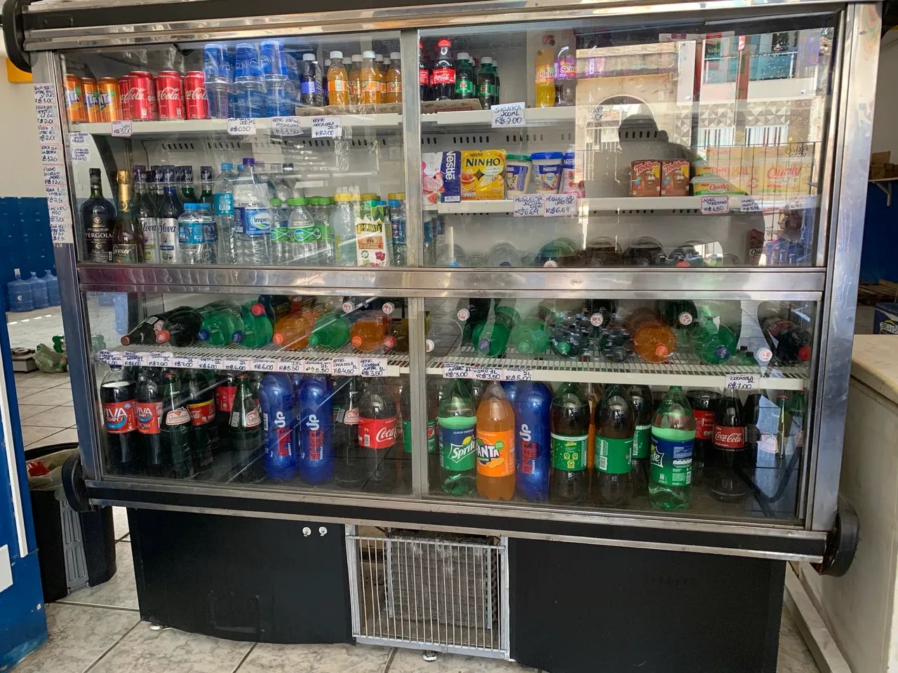 Expositor Refrigerado para Bebidas 127w