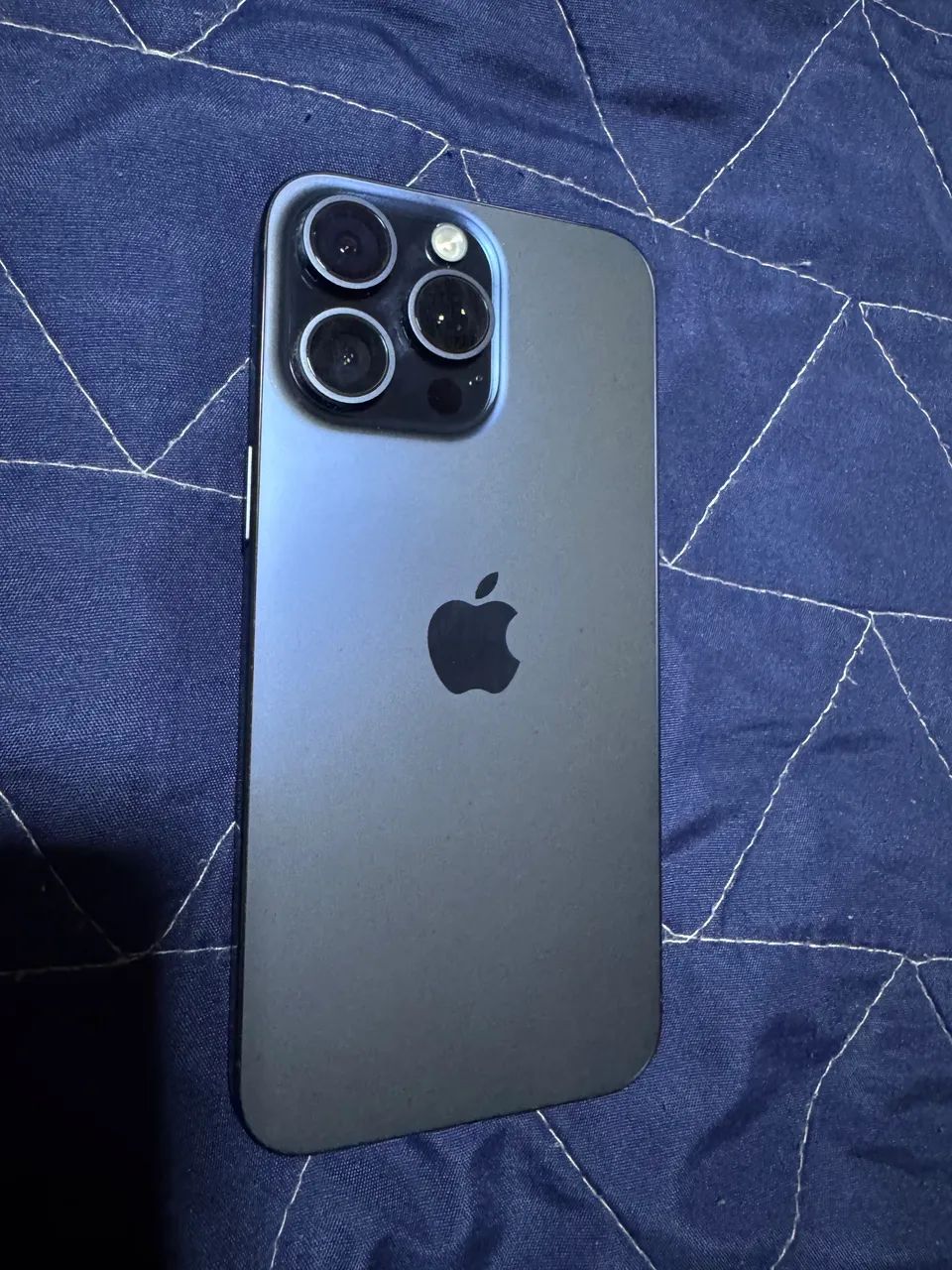 iPhone 15 pro Max 512 - Foto 2