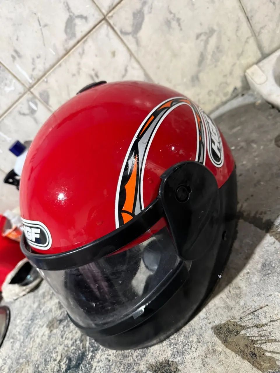 Capacete