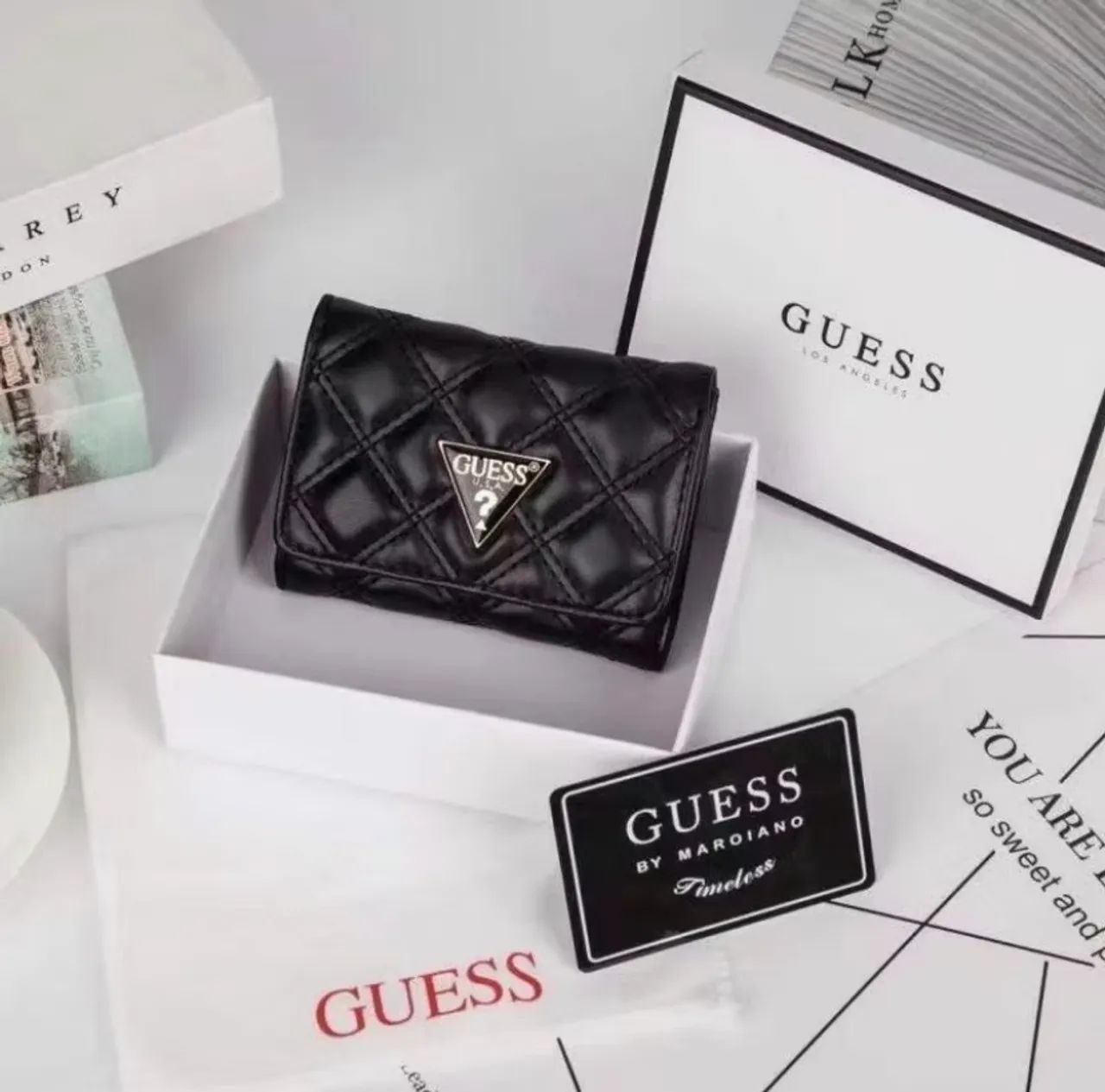 Carteira guess 