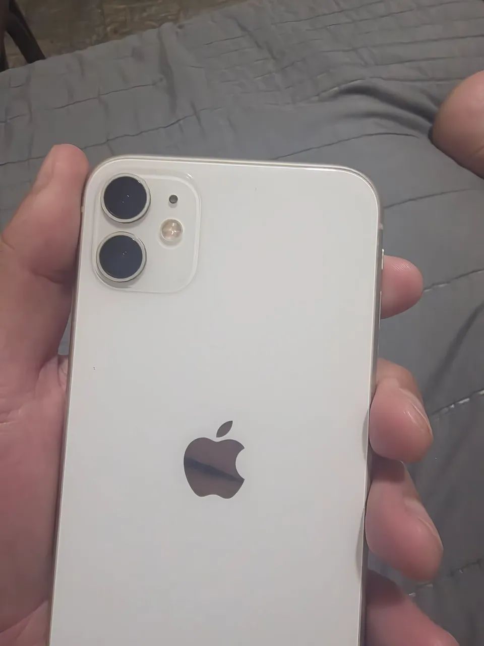 iPhone 11 128gb Dourado - Foto 2