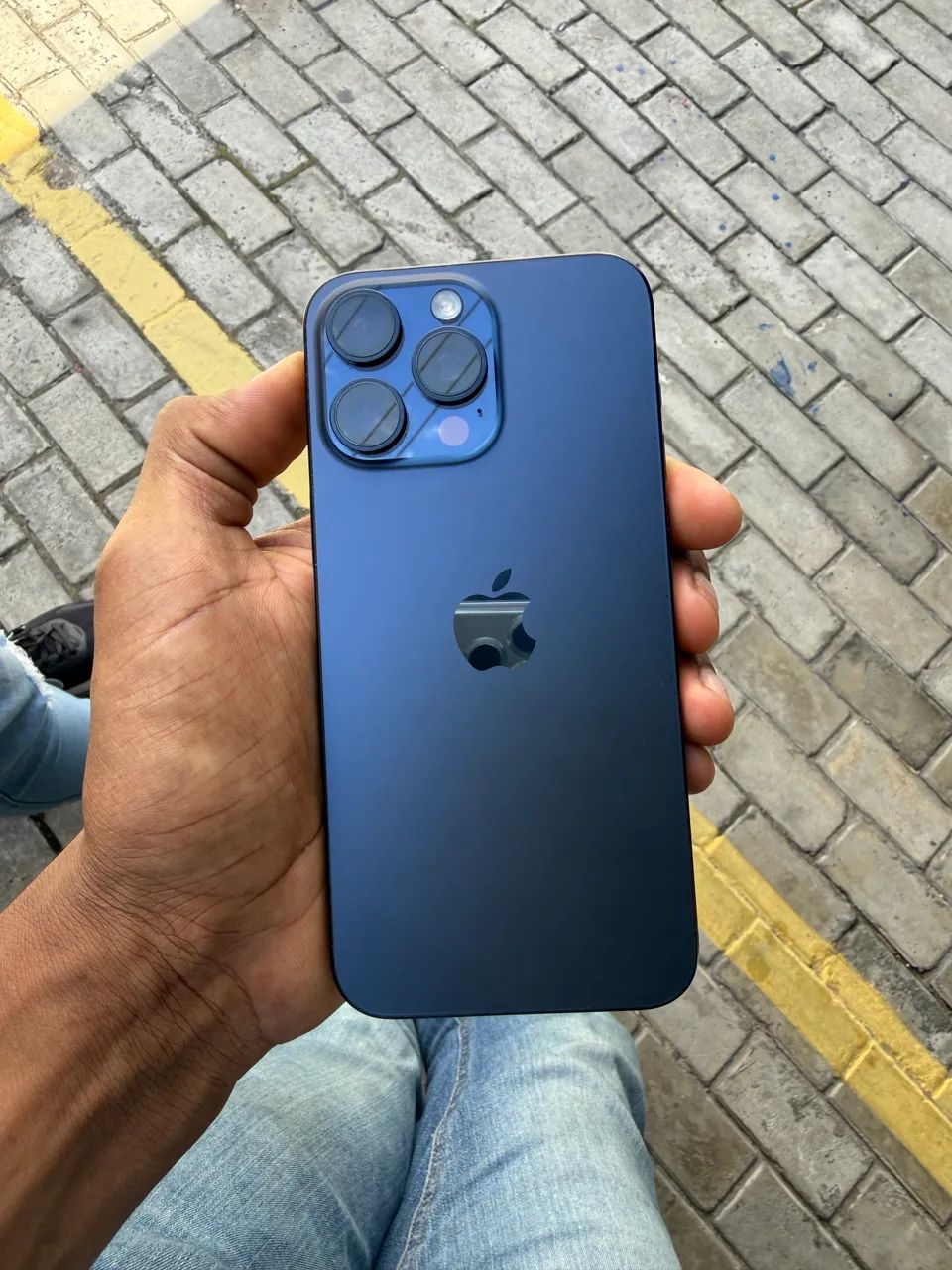 15 PRO MAX ZERO - Foto 2