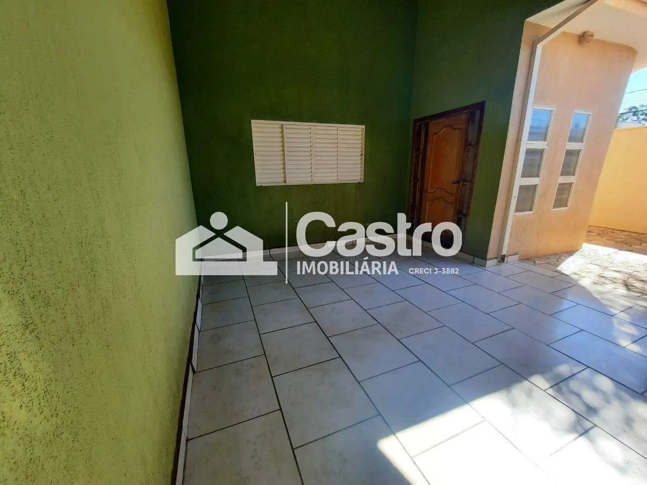 Casa com 03 dormitorios no Jardim Alvorada - Foto 2