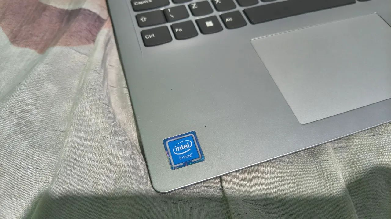 Notebook Lenovo IdeaPad 1 - Foto 2