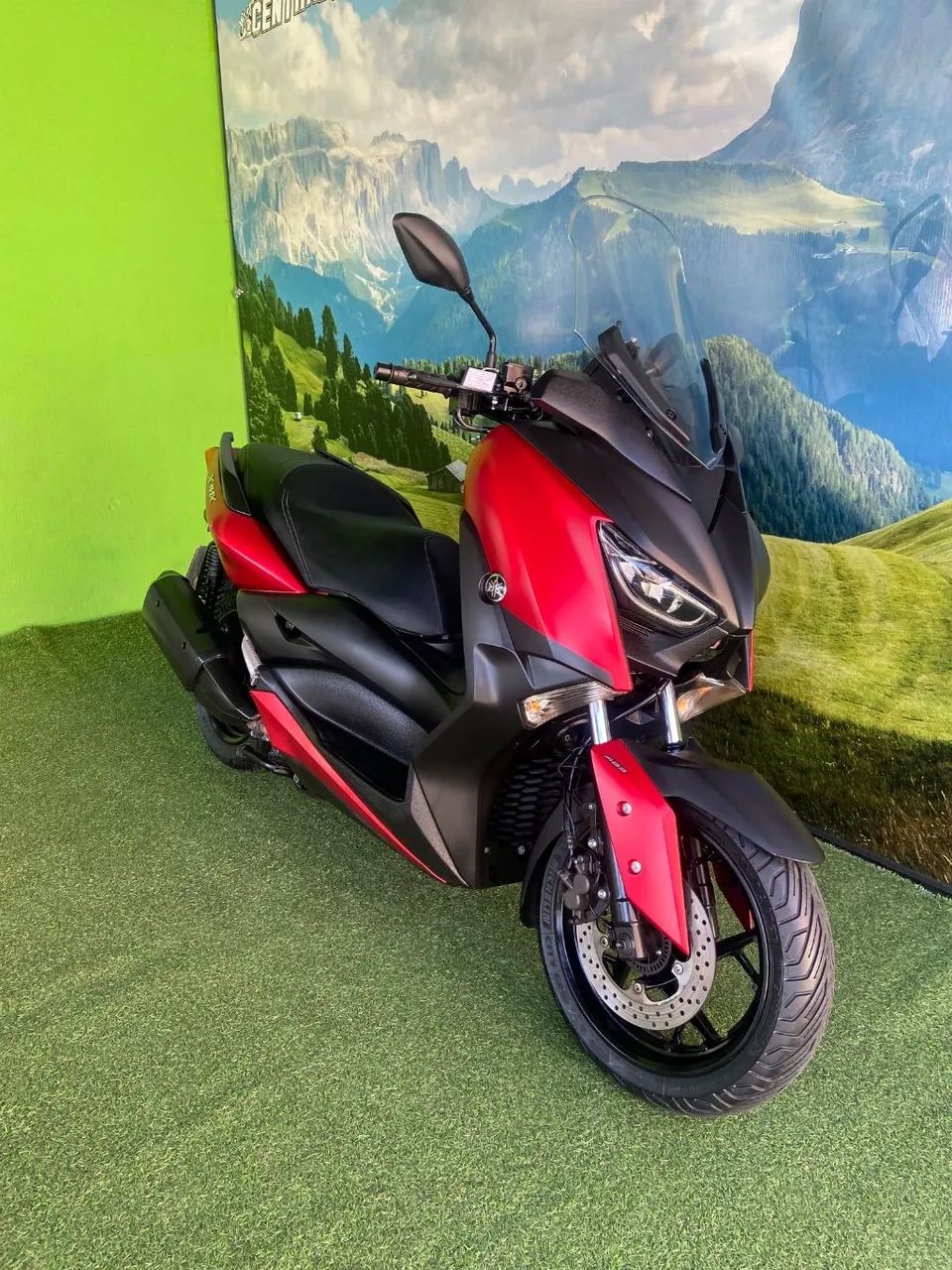 XMAX - Foto 2