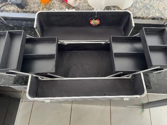 Maleta de maquiagem profissional ruby?s