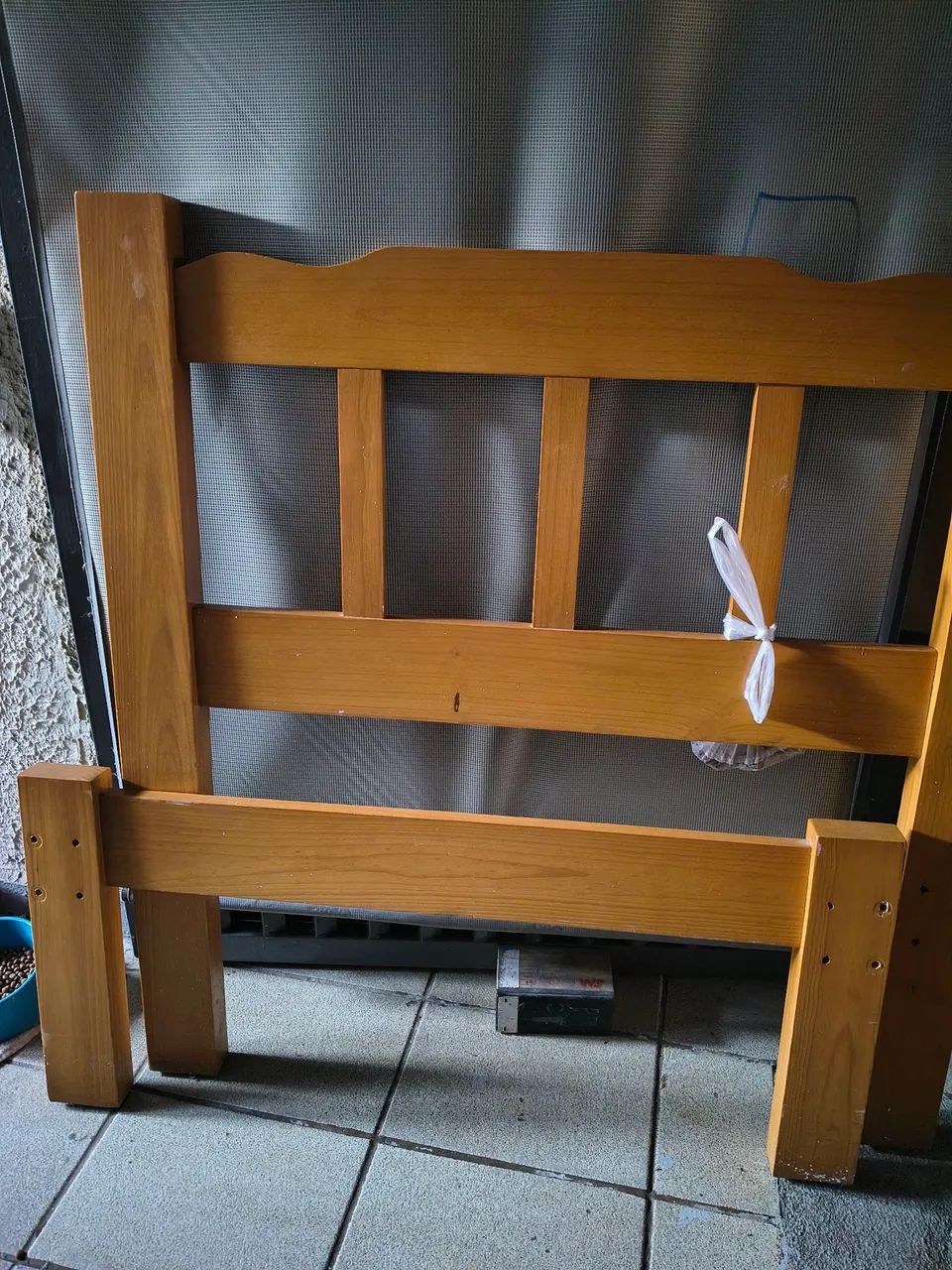 Cama solteiro 