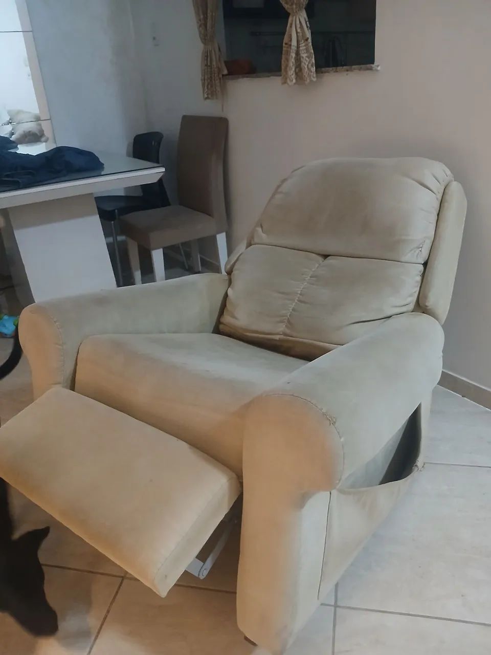 Vendo poltrona do papai ou amamentação  - Foto 2
