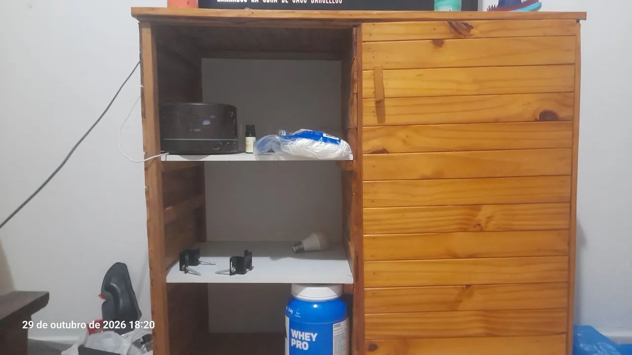 ARMARIO COM BANCADA