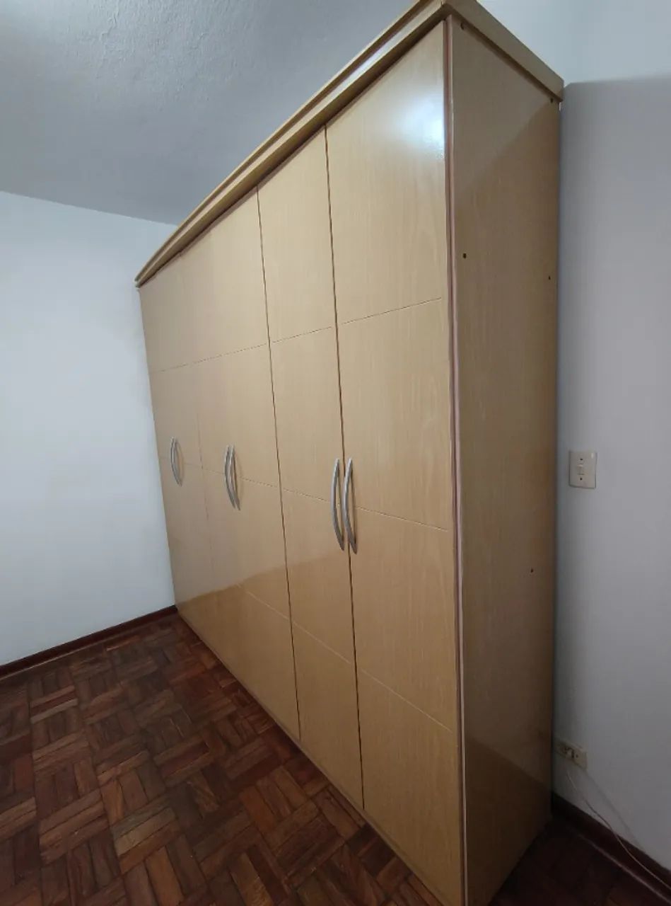 Guarda roupa casal 6 portas  - Foto 3