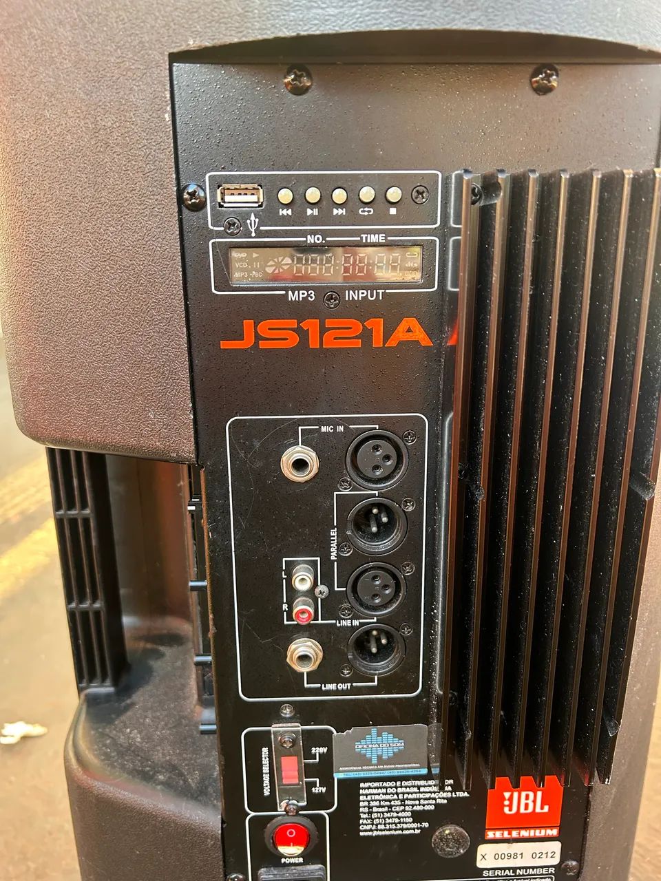 caixa jbl  - Foto 2