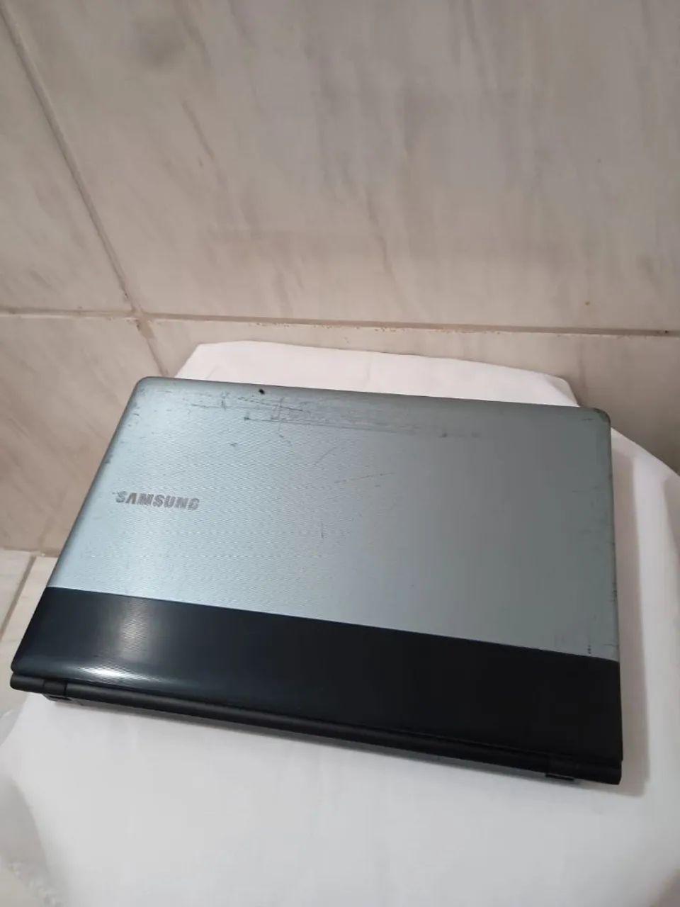 Notebook Samsung com 8gb de memória RAM/SSD e bateria boa  - Foto 3