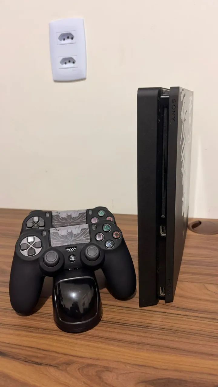 PS4 SLIM - 1TB - 1 CONTROLE - 2 JOGOS - Foto 3