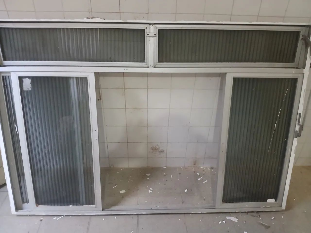 Janela de Alumínio de Correr - Foto 2