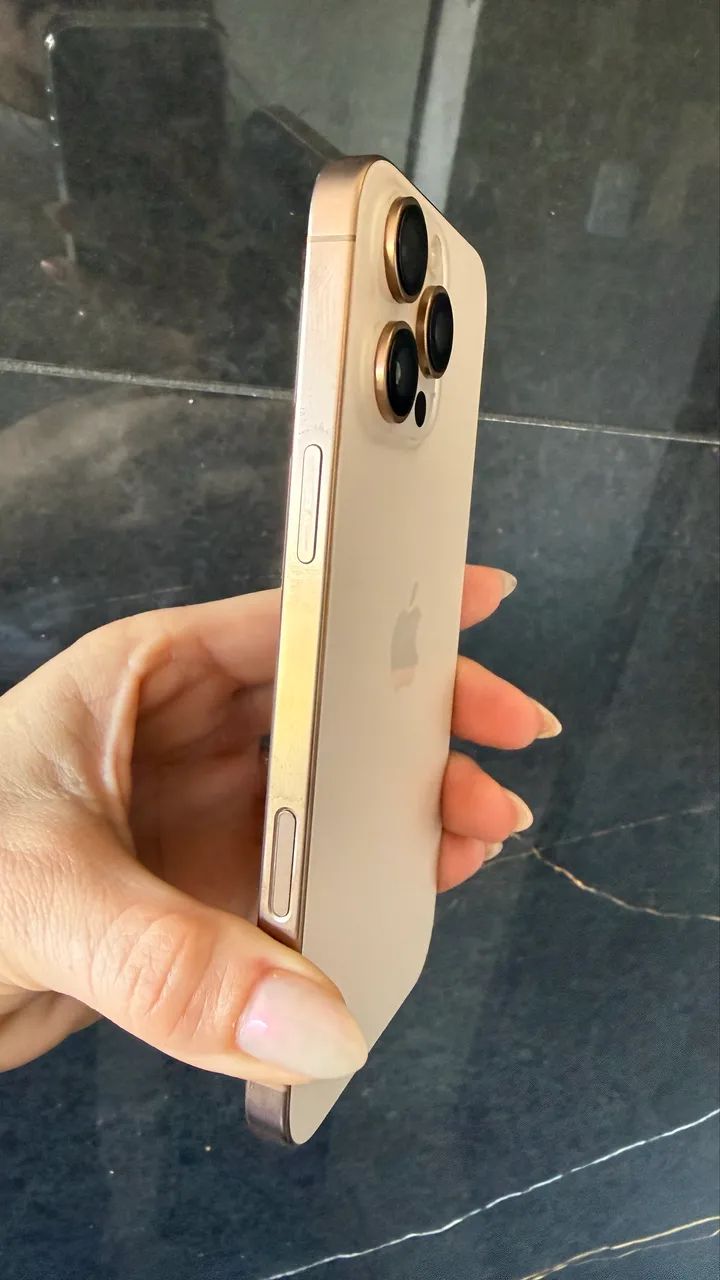 iPhone 16 Pro Max 256Gb - Foto 2