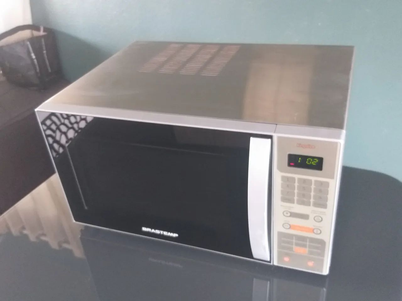Microondas Brastemp 34 litros inox  - Foto 2