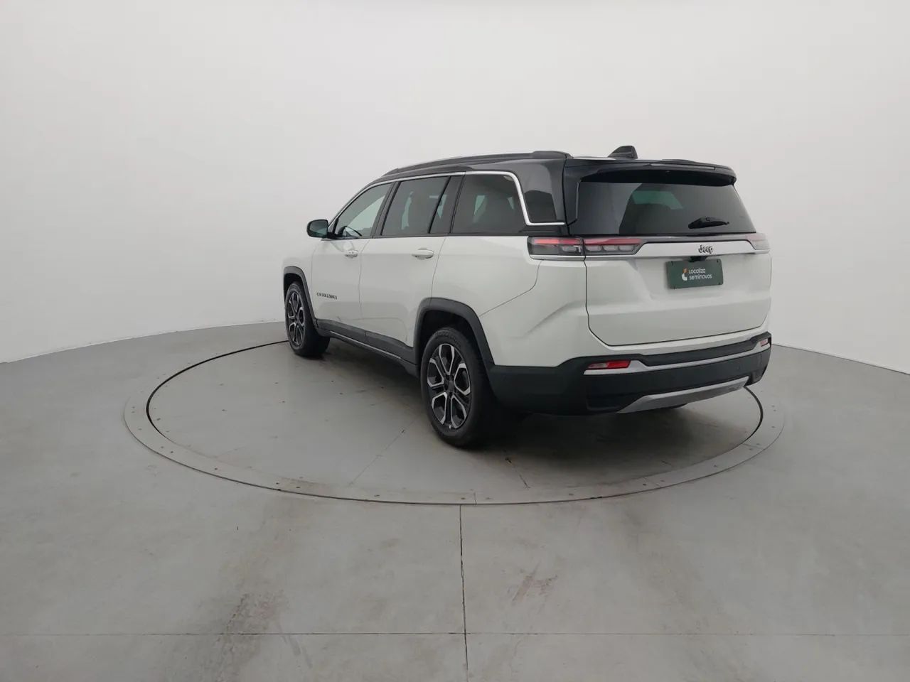 Jeep Commander Limited T270 1.3 TB Flex Aut., foto 3 de 18