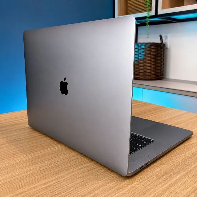 Macbook Pro 16