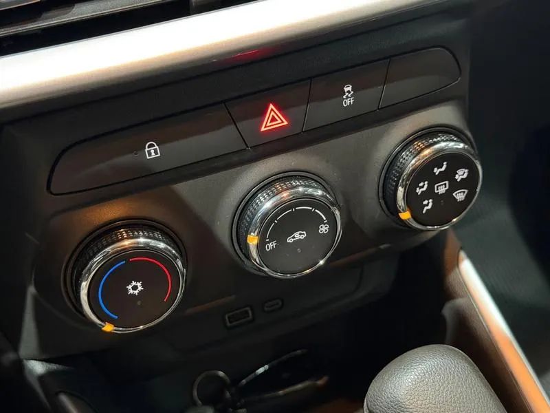 Chevrolet Montana LTZ 1.2 Turbo Flex 12V 4p Aut., foto 14 de 20