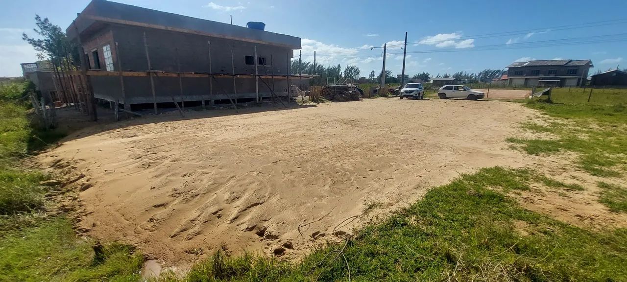 Terreno a 300 metros da praia, Balneário Camacho. JAGUARUNA, PROXIMO FAROL DE SANTA MARTA.
