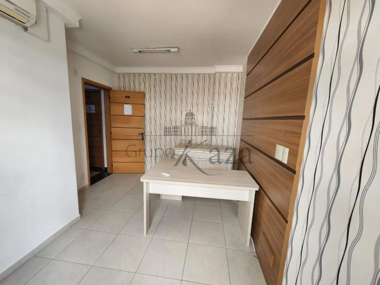 Oportunidade - Sala Comercial - Centro - Espaço Empresarial Sky I - 42m². - Foto 4