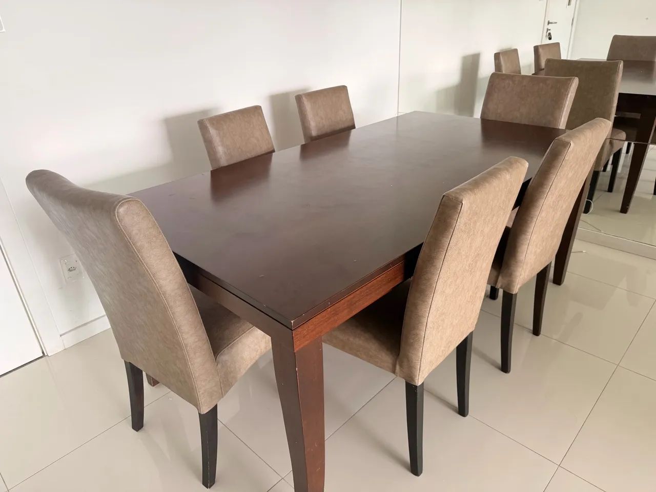 Mesa e 6 cadeiras - Foto 4