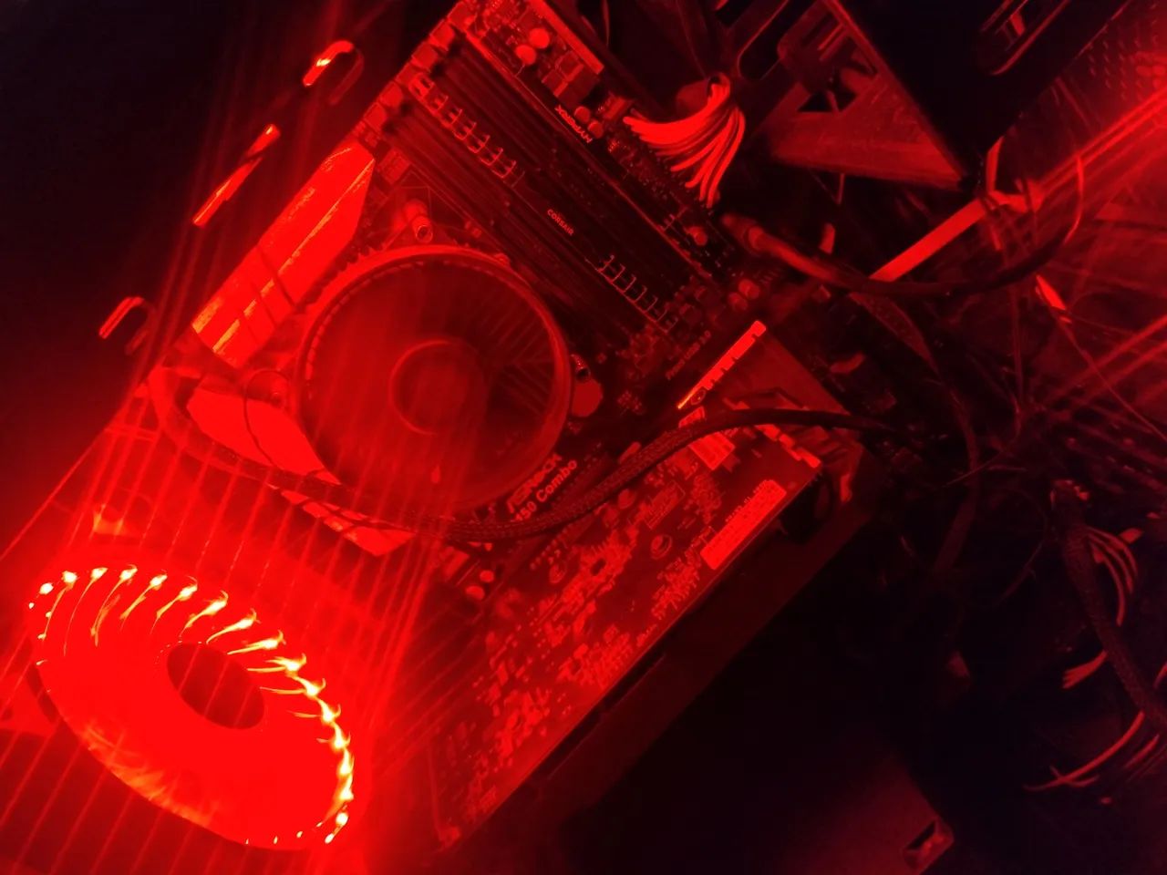 Gaming PC405755227234652161