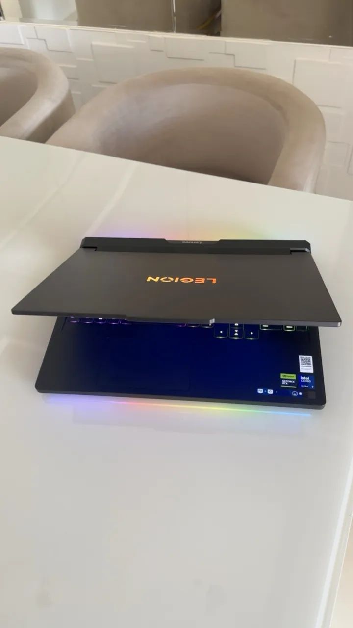 Lenovo Legion 7i Pro Gen 10 Lançamento - 64Gb RAM/1TB/Tela 16 OLED/RTX 5090! Novo! - Foto 5