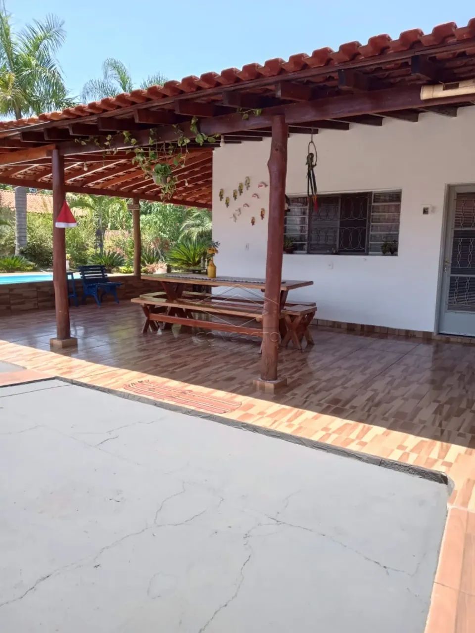 Linda e completa Chácara à Venda - PIRATININGA!