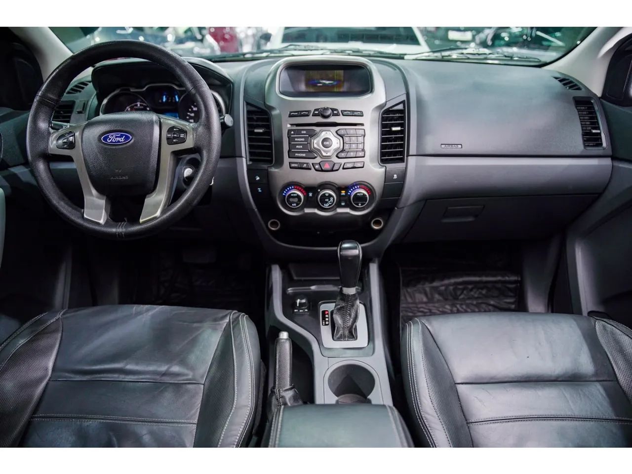 Ford Ranger XLT 3.2 20V 4x4 CD Diesel Aut., foto 12 de 20