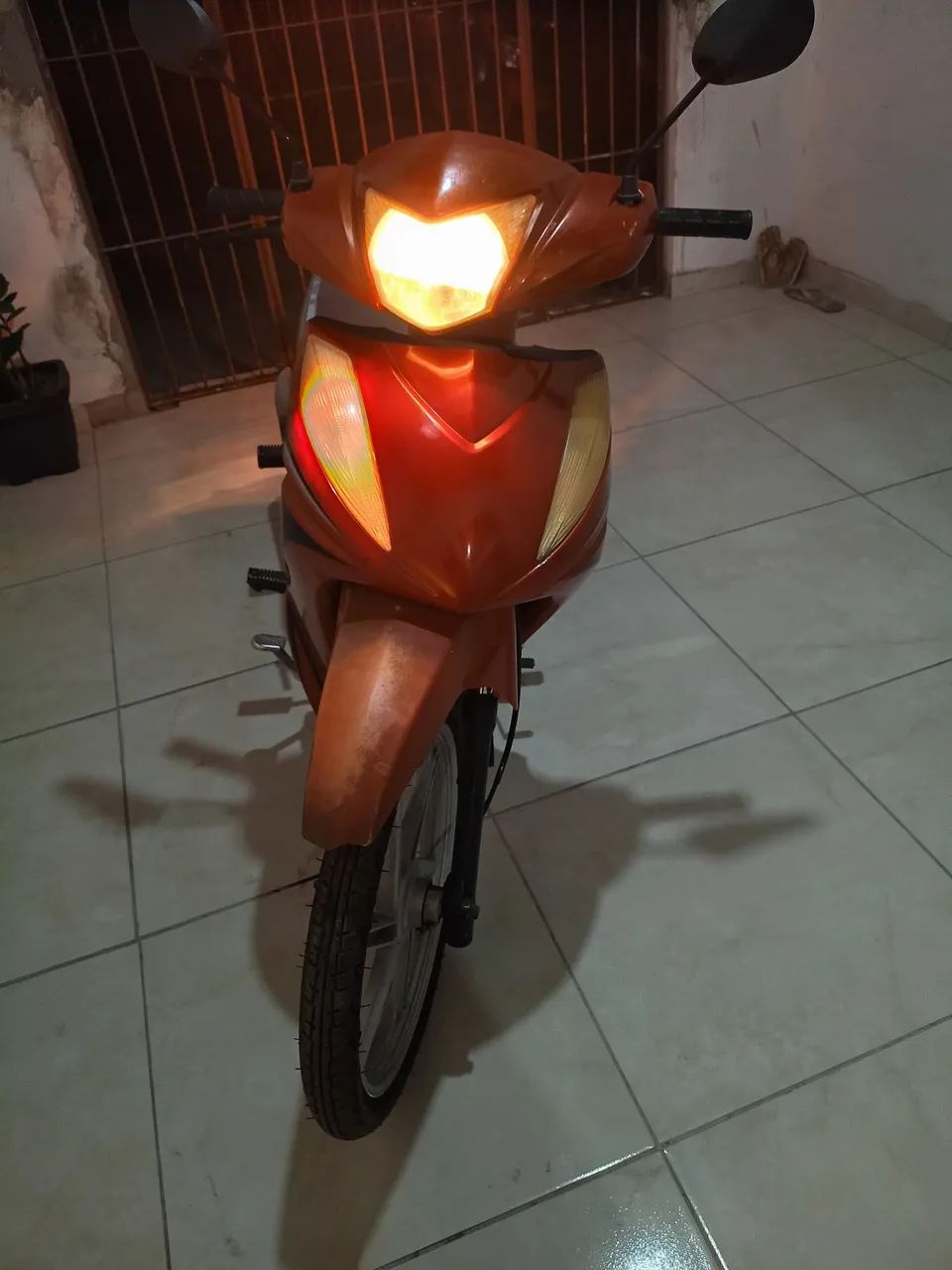 Vendo moto Jeta 2017 4.600
