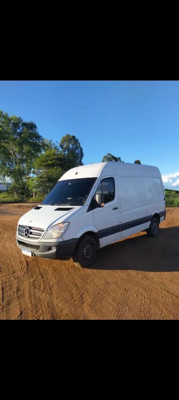 Mercedes-Benz Sprinter 415 FURGÃO LON.T.ALTO 2.2 DIES 2013