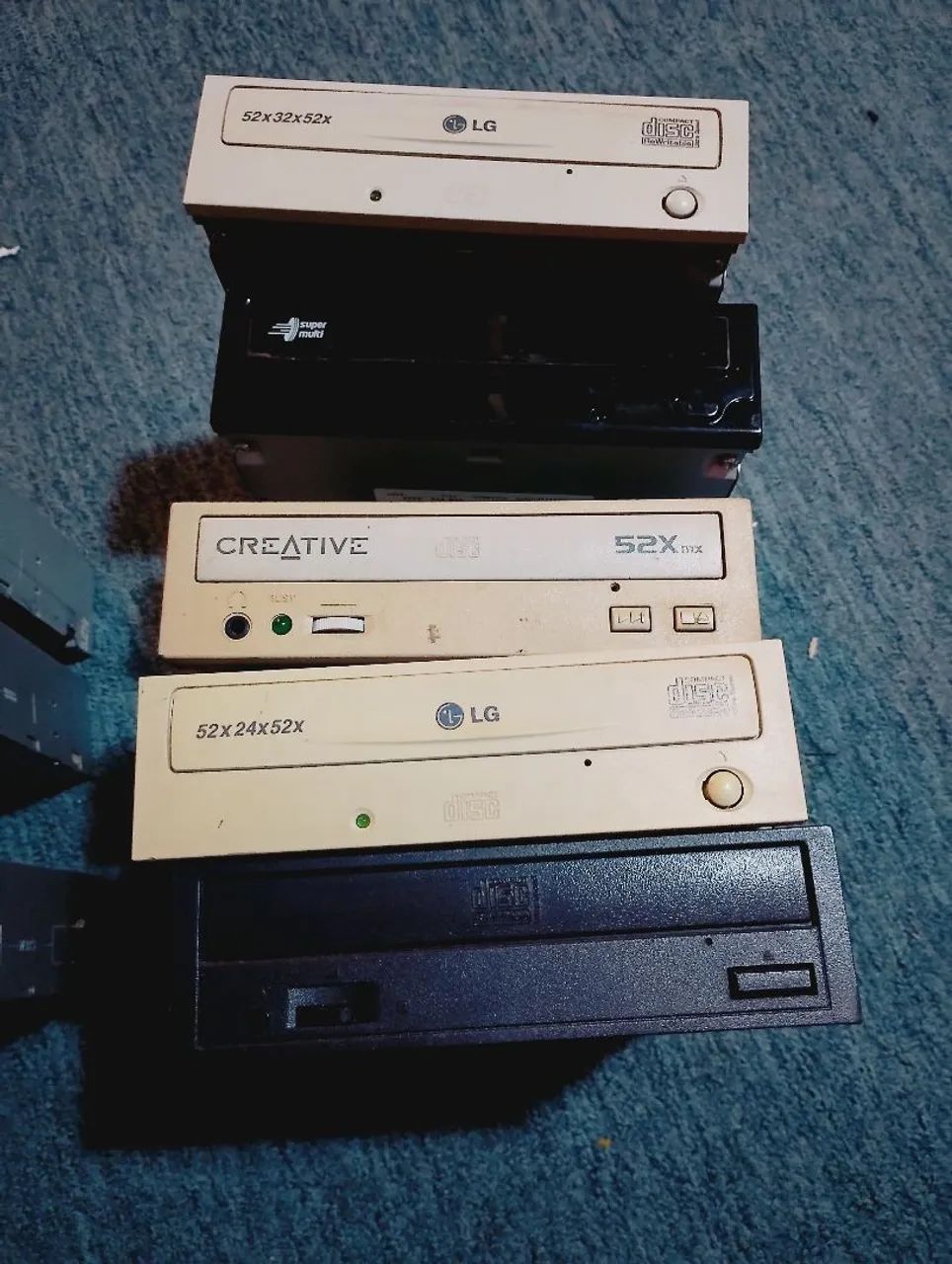 CD ROM IDE e SATA - Lote 5 pecas - Foto 2
