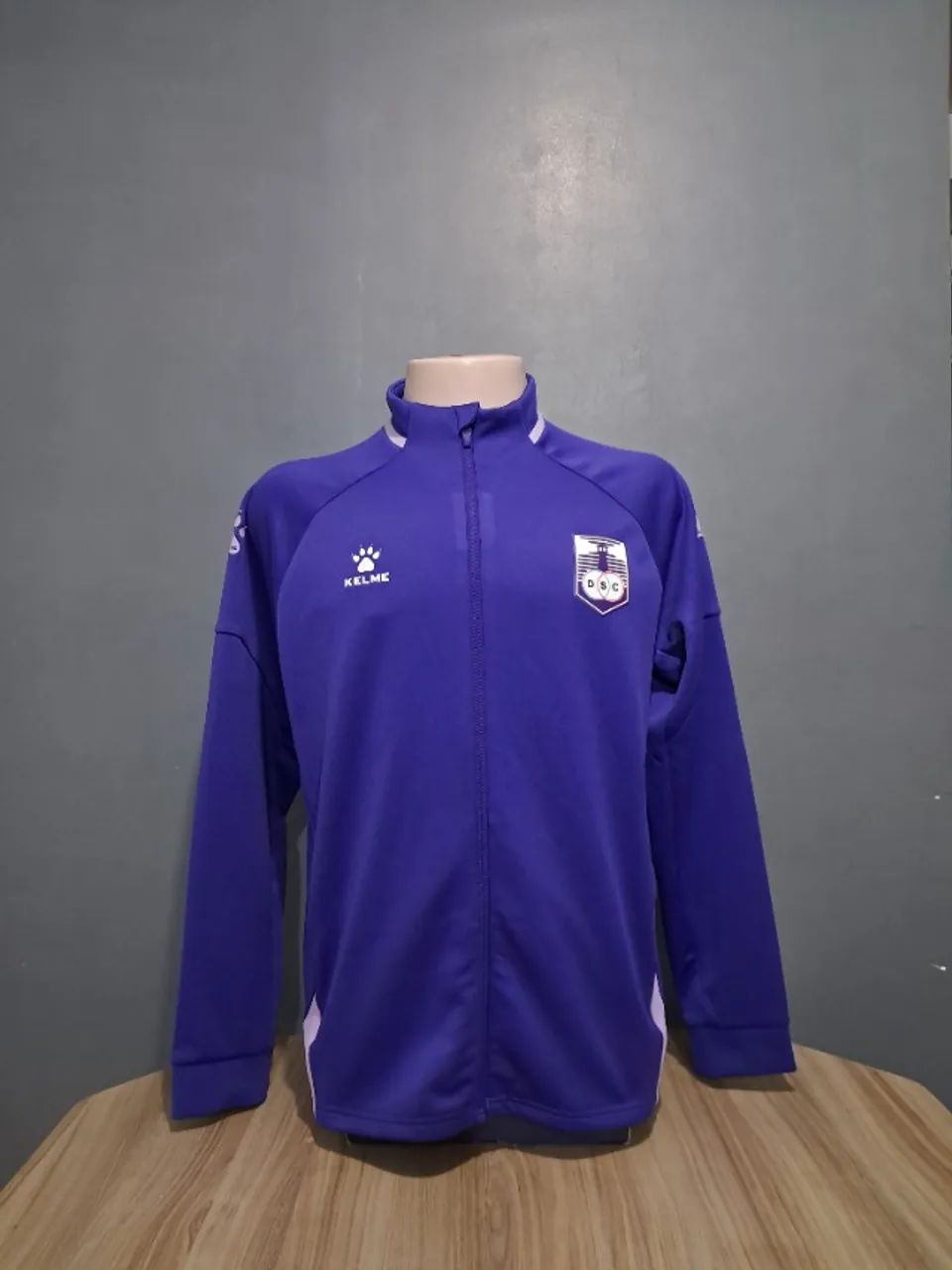casaco agasalho oficial defensor uruguai
