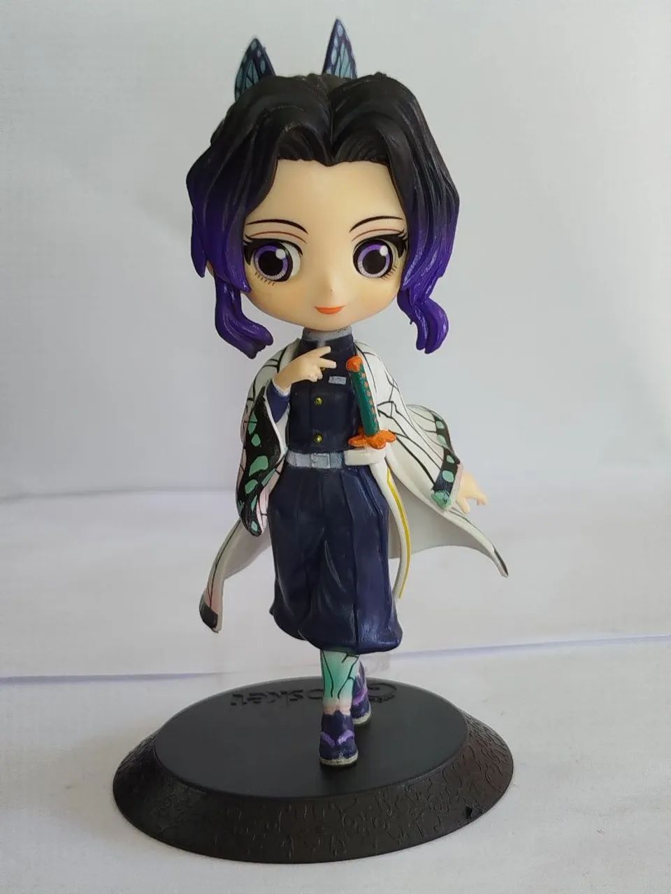 Figura de ação Demon Slayer Shinobu. - Foto 2