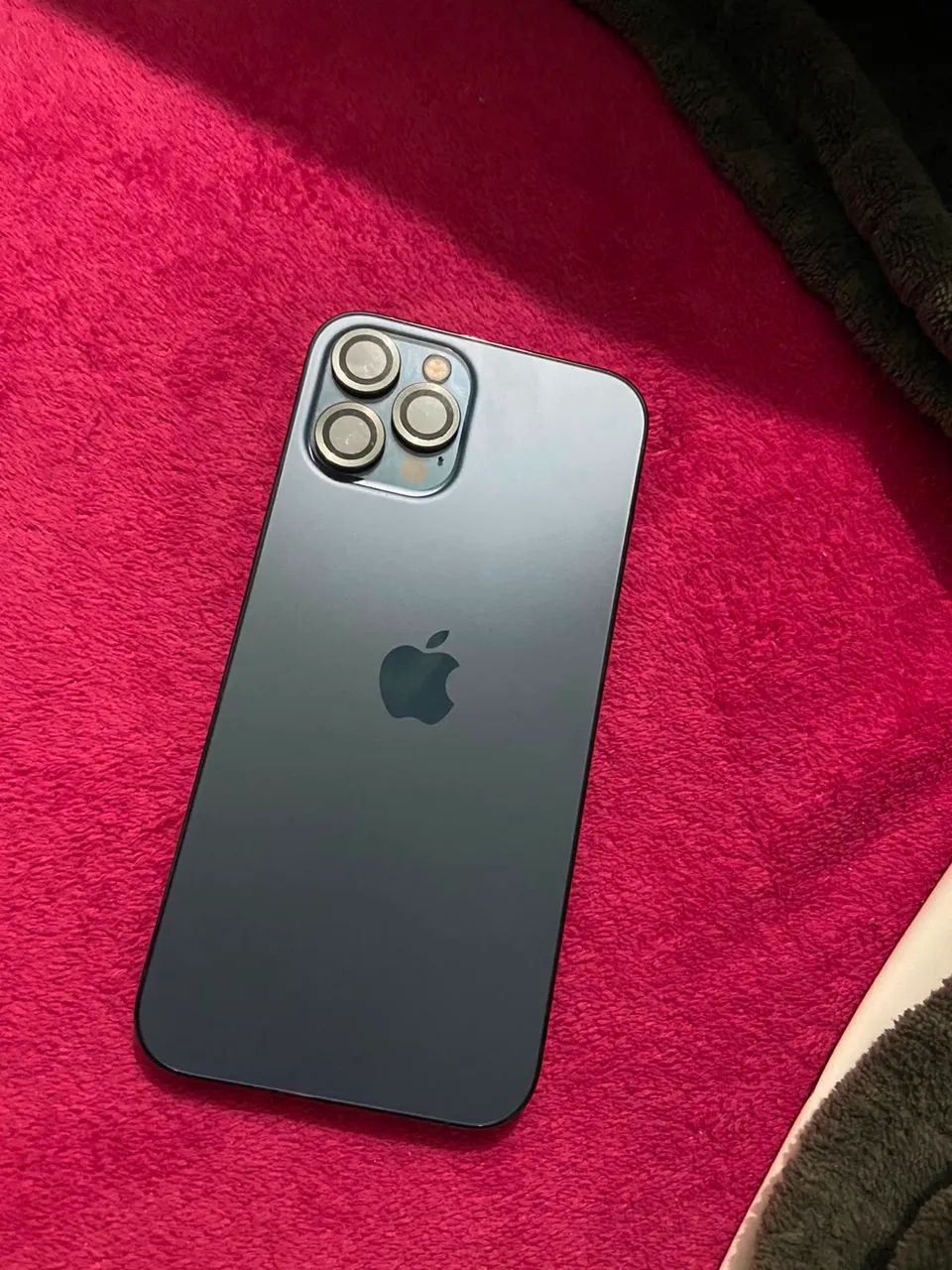 iPhone 12 Pro Max todo original 